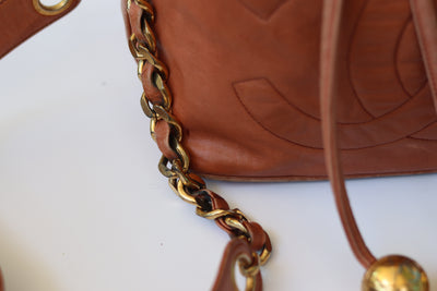 CHANEL Vintage Drawstring Bucket Bag Caramel