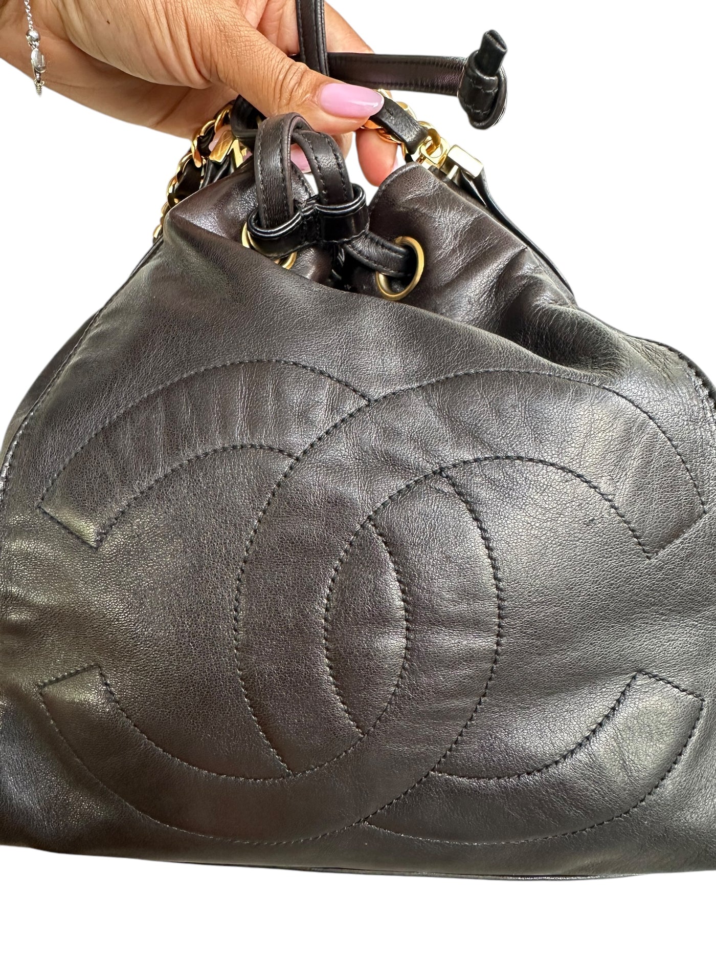 CHANEL Vintage CC Drawstring Bucket Bag Dark Brown Lambskin Small