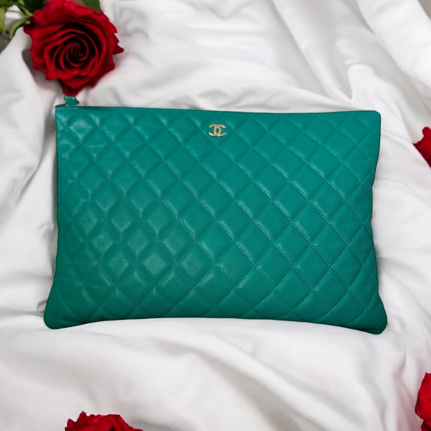 CHANEL Caviar Quilted Medium O Case Clutch Turquoise