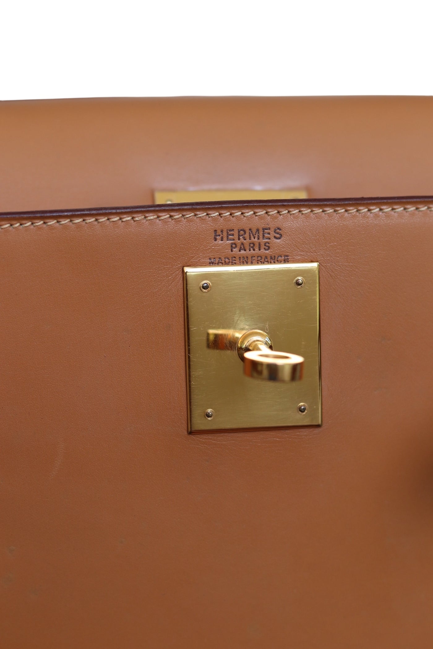 HERMES Kelly 28 SELLIER Chamonix Calf Leather Natural Gold Hardware Vintage OI Engraved