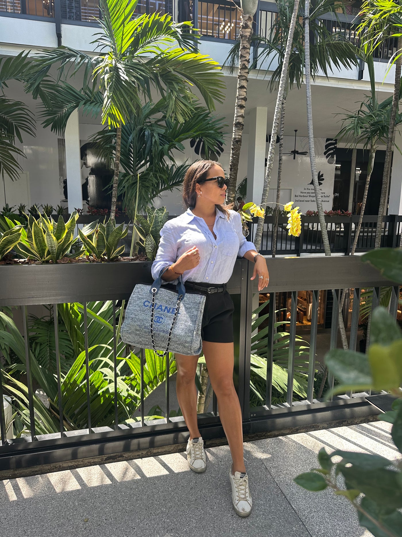 CHANEL Woven Straw Raffia Medium Deauville Tote Blue