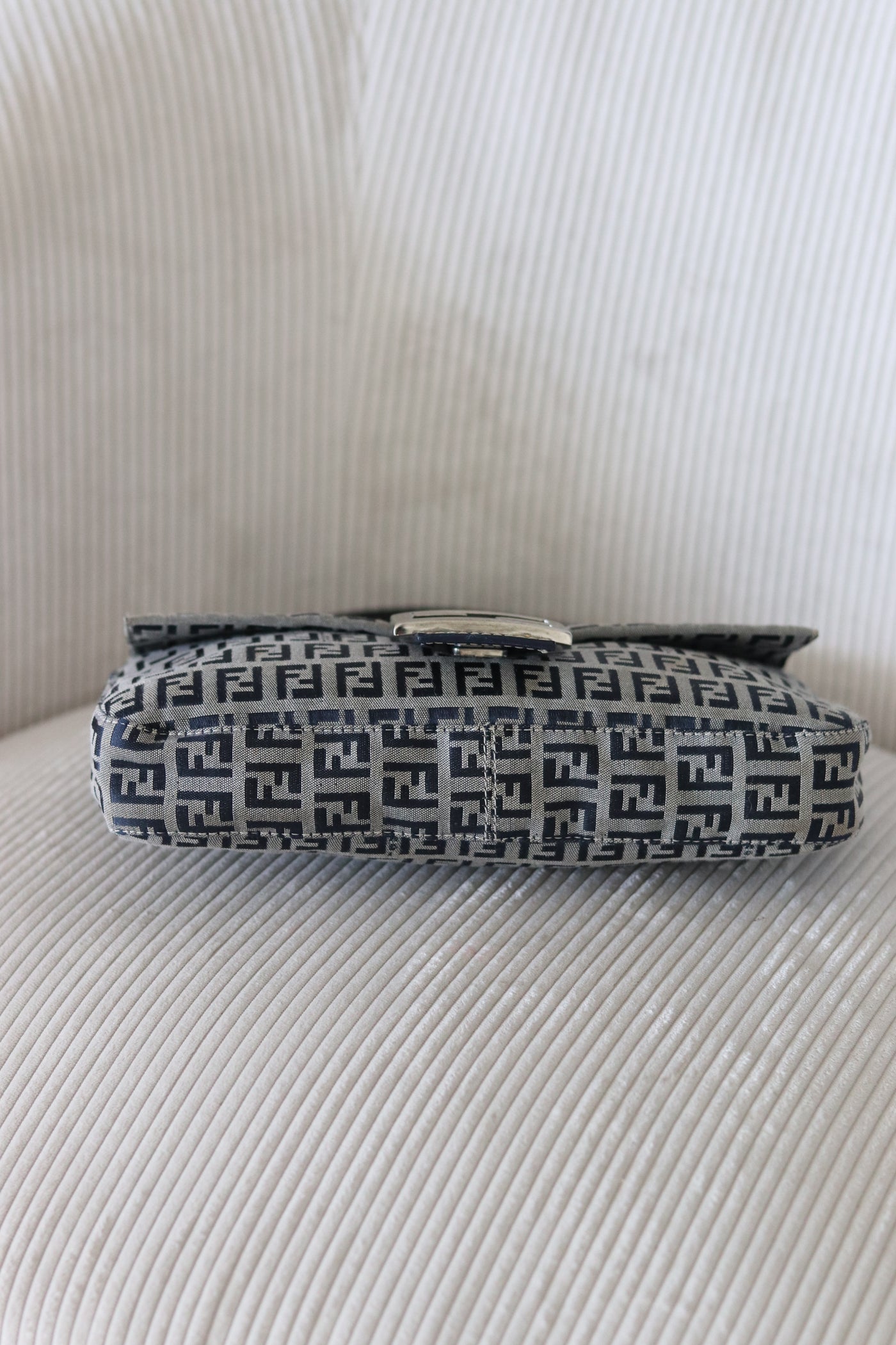 FENDI ZUCCHINO BAGUETTE JEAN VINTAGE